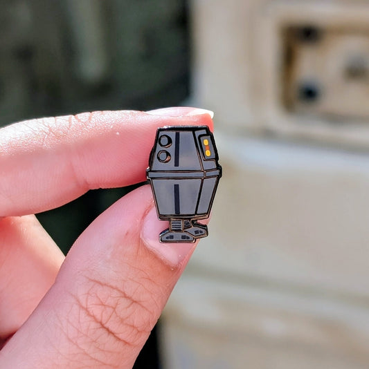 Mini Grey Gonk Robot Pin