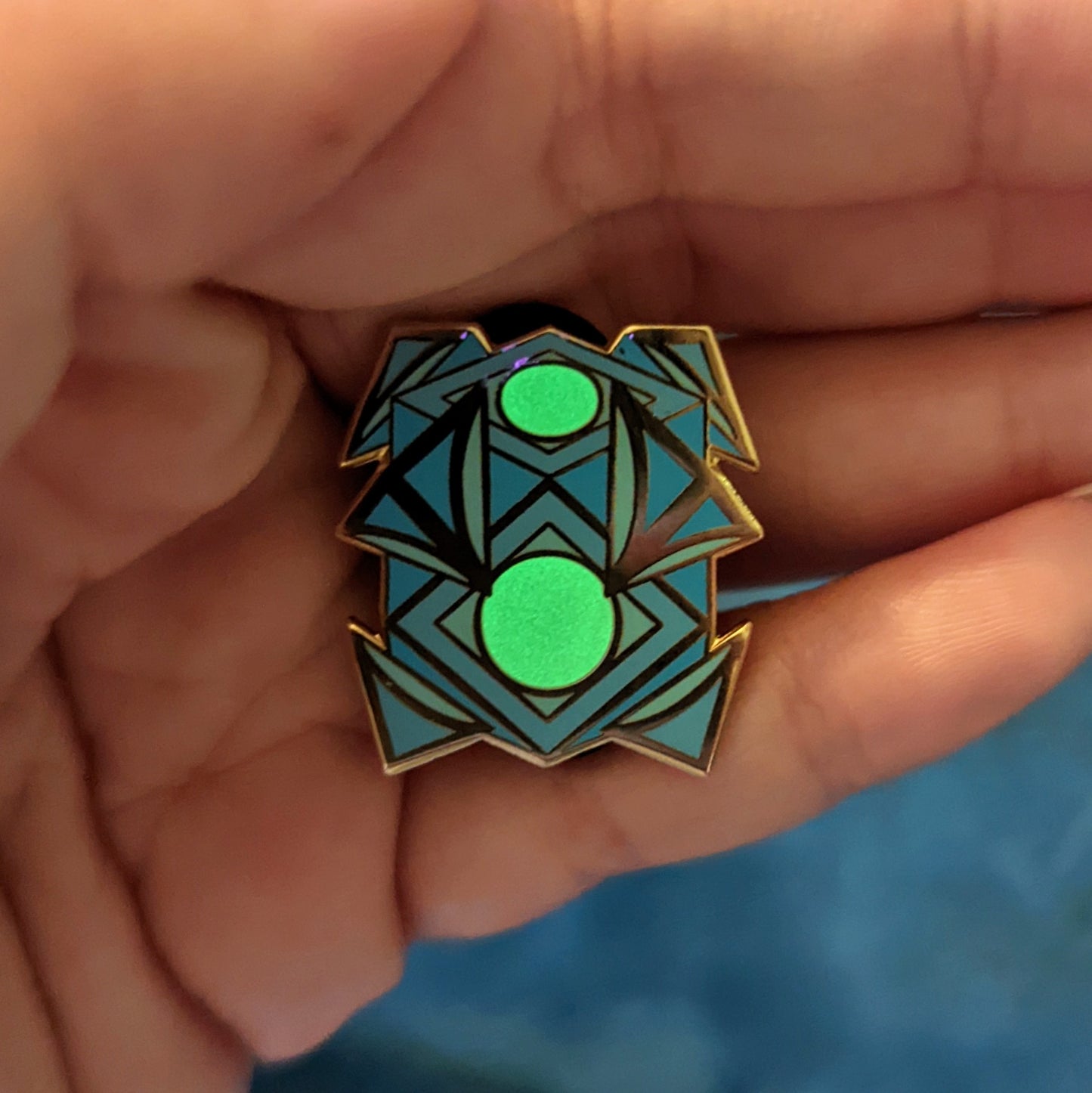 Holo Pyramid and Cube GITD Pins